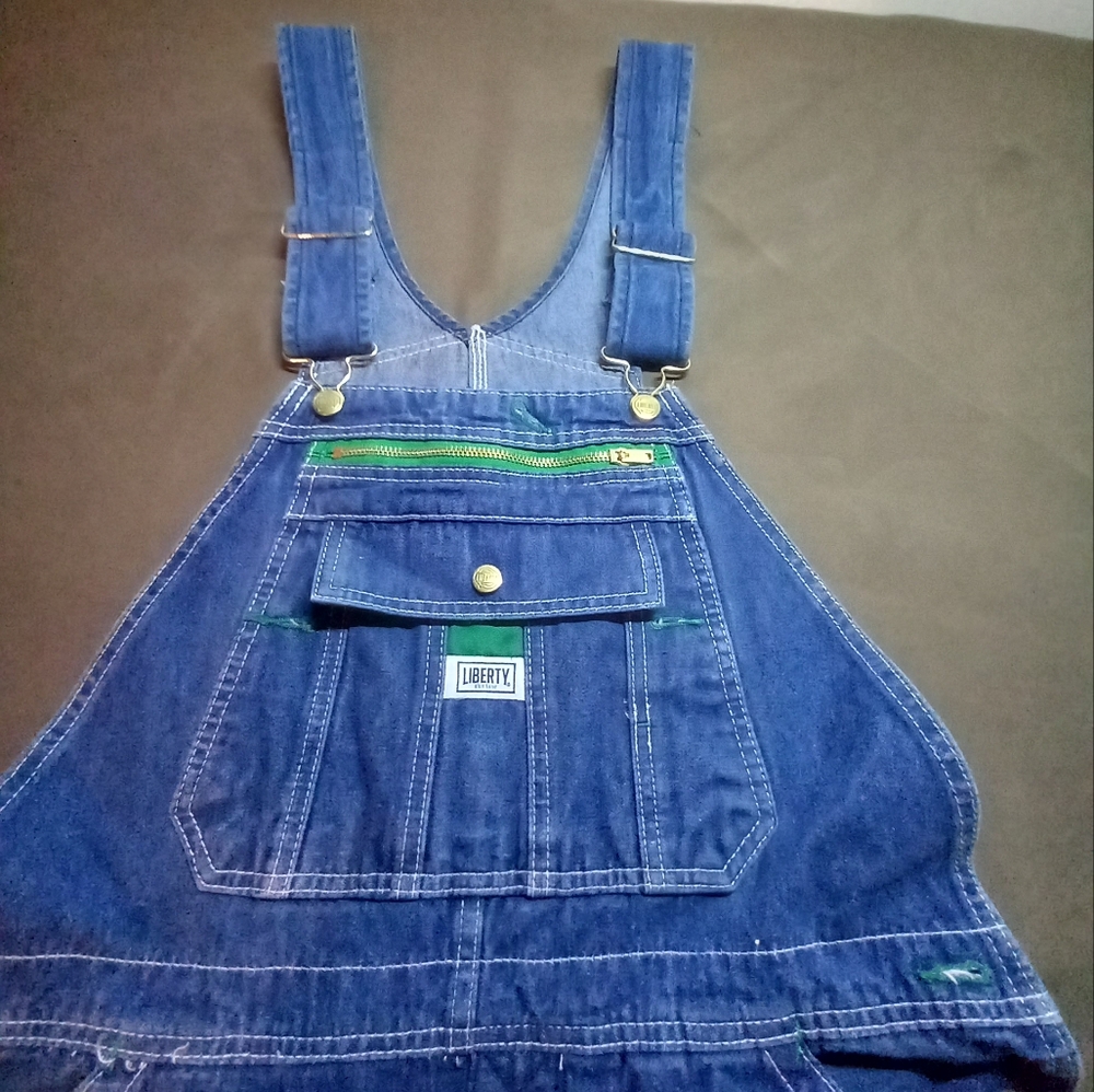 Jeans. Over alls